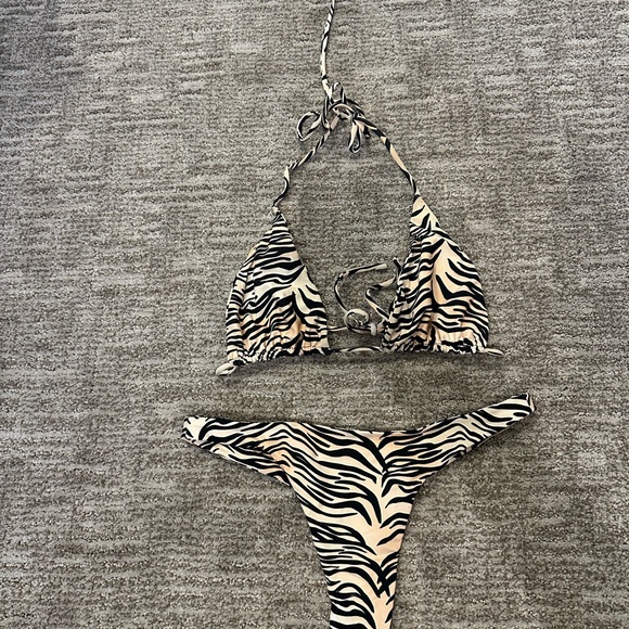 Bamba Swim Tiger Bikini - Jager bottom & Malibu top - Picture 2 of 3